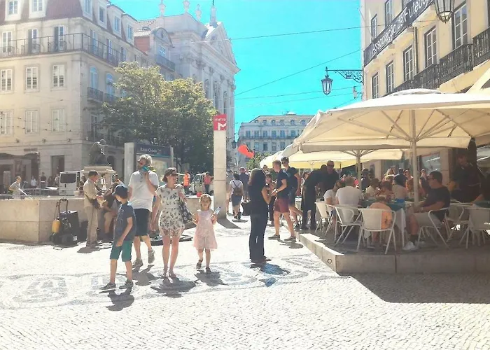 R & Freud Pensión Lisboa