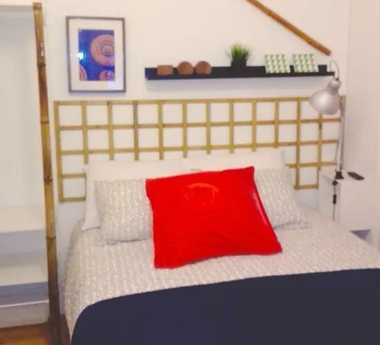 R & Freud Guest house