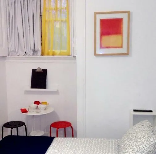 Guest house R & Freud Lisbon